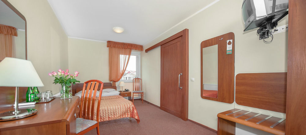 Hotel Gromada Łomża Εξωτερικό φωτογραφία