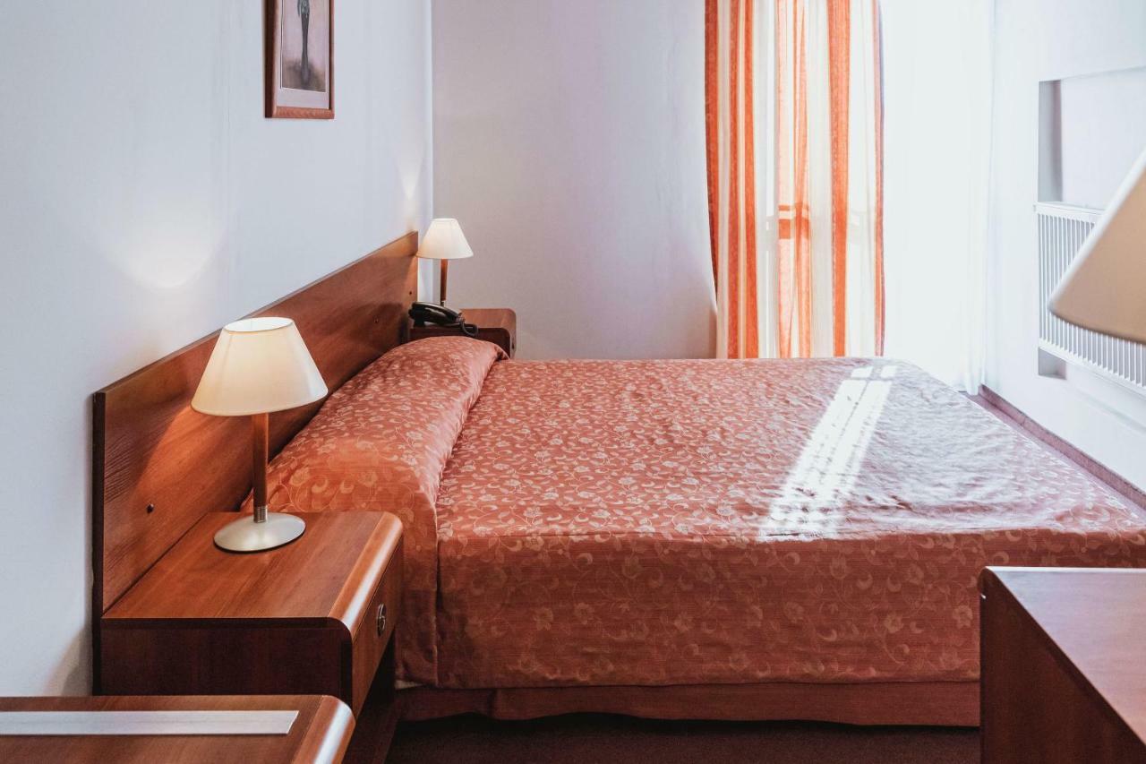 Hotel Gromada Łomża Εξωτερικό φωτογραφία