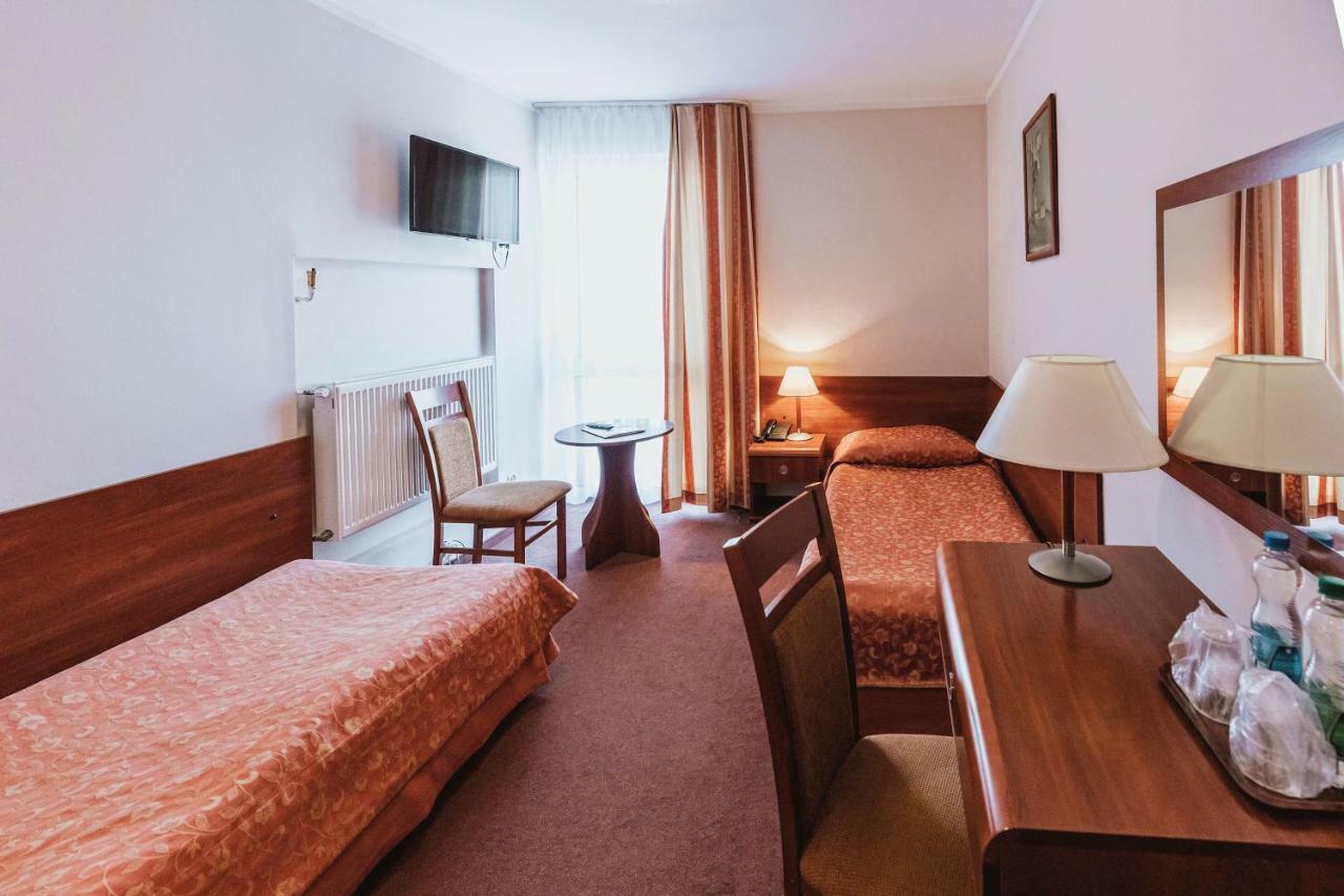 Hotel Gromada Łomża Εξωτερικό φωτογραφία